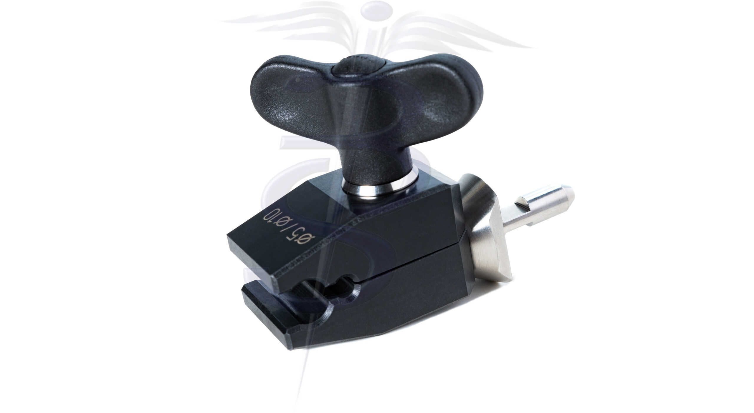 Bolton Holder and Positioner Endoscope Holder with Quick Fix mechanism capable of holding Endoscopes with a diameter of 5mm and 10mm - Bolton Surgical